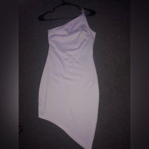 xs non-symmetrical white dress